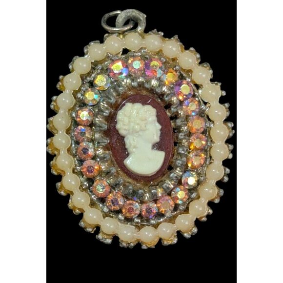 Vintage Cameo Pendant Necklace Beaded Rhinestones Intricate Victorian  Estate - Picture 5 of 12
